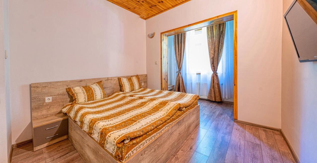 Крушун - Единствена На Метри От Водопадите, Krushun - The Only Stay Just Meters From The Waterfalls Krushuna Ngoại thất bức ảnh