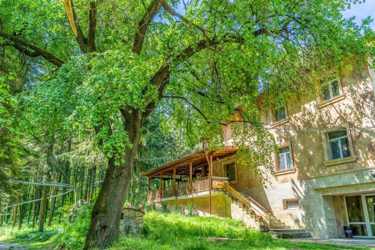 Крушун - Единствена На Метри От Водопадите, Krushun - The Only Stay Just Meters From The Waterfalls Krushuna Ngoại thất bức ảnh